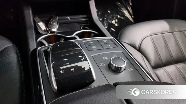 Mercedes-Benz GLE - Class W166 id 3009264 из Кореи 19