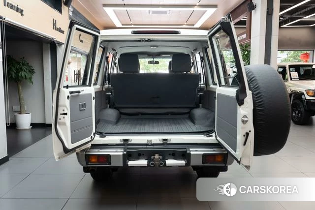 Toyota Land Cruiser 70 Series id 4333827 из Китая 15