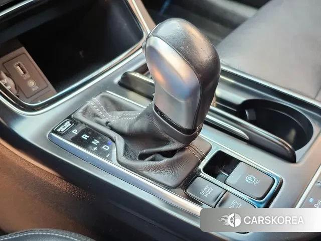 Hyundai Grandeur IG id 3045060 из Кореи 19