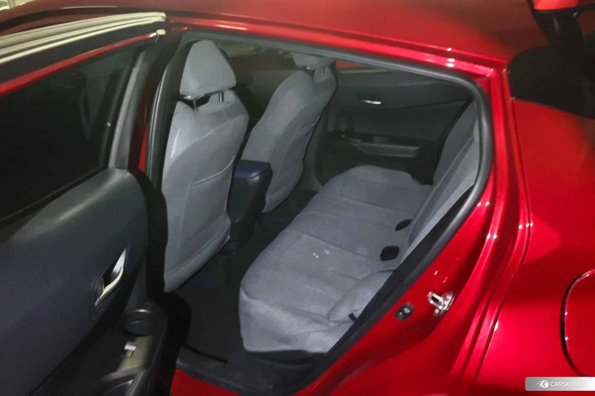 Toyota C-HR id 4437749 из Китая 16