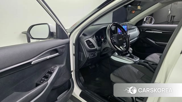 Kia Seltos id 4415751 из Кореи 32
