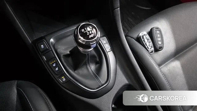 Hyundai Veloster (JS) id 3578402 из Кореи 19