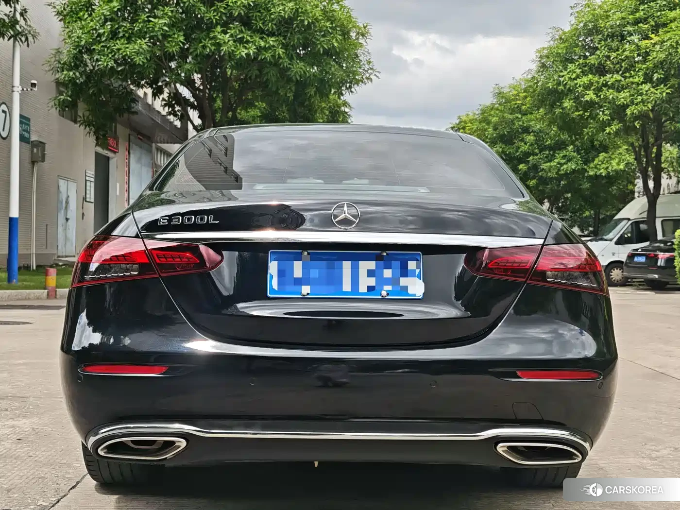 Mercedes-Benz E-Class id 4659802 из Китая 13