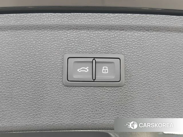 Audi SQ5 id 4273583 из Китая 22