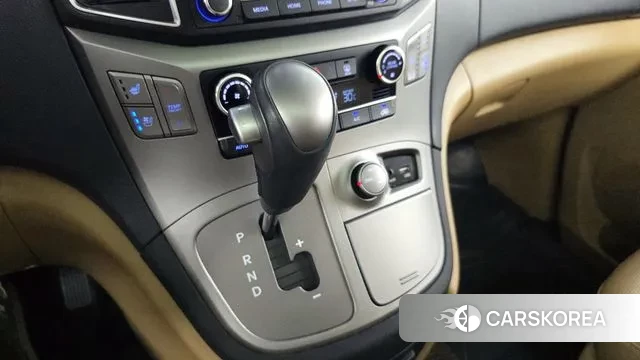 Hyundai The New Grand Starex id 3024225 из Кореи 19