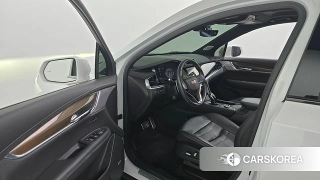 Cadillac XT6 id 4619996 из Кореи 33