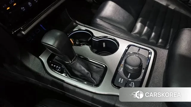 Jeep Grand Cherokee id 3128981 из Кореи 19