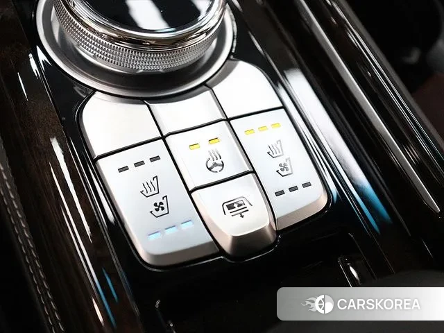 Genesis G90 id 2985502 из Кореи 19