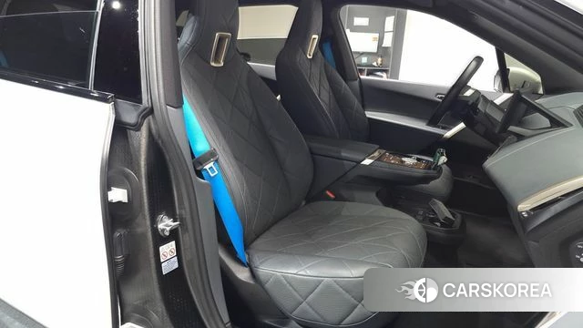 BMW iX id 3818426 из Кореи 19