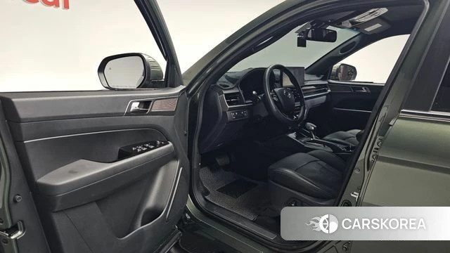 Ssangyong The New Rexton Sports Cannes id 4243088 из Кореи 31