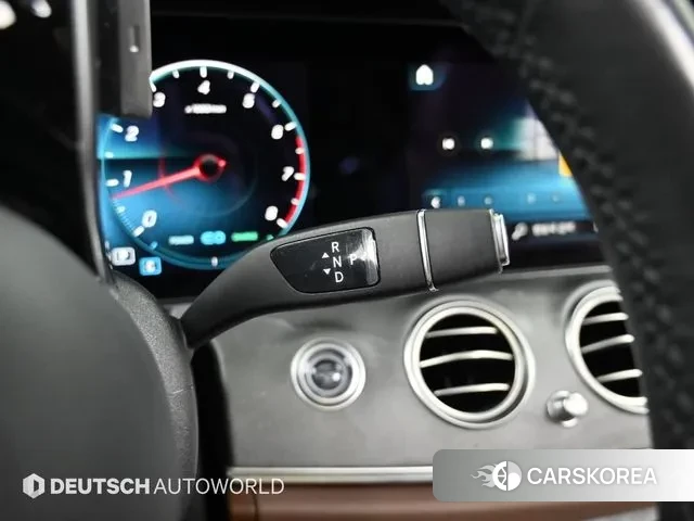 Mercedes-Benz E-Class W213 id 3787482 из Кореи 19