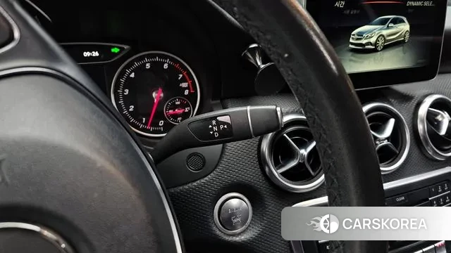 Mercedes-Benz A-Class W176 id 3578845 из Кореи 19