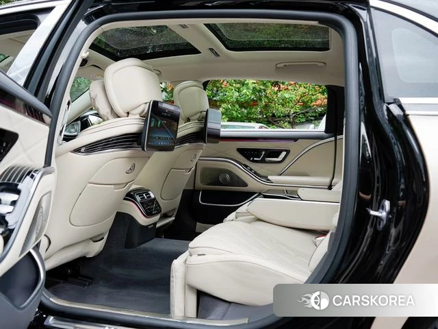 Mercedes-Benz Maybach S-class id 4333512 из Китая 21