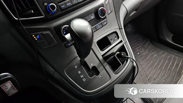 Hyundai The New Grand Starex id 3514614 из Кореи 19