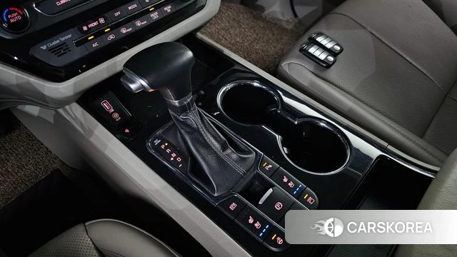 Kia The New Carnival id 3861110 из Кореи 19