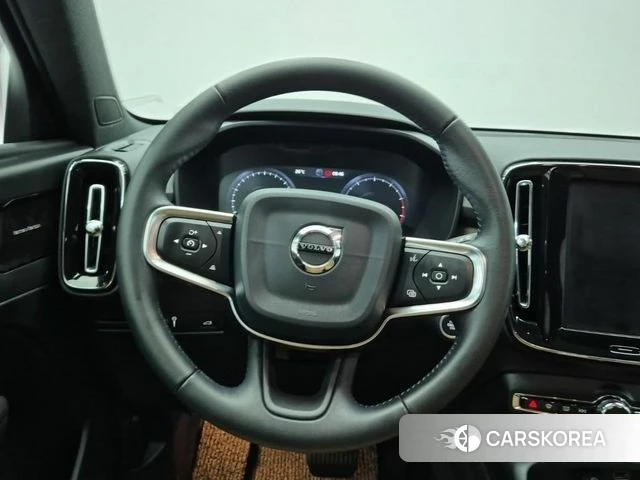 Volvo XC40 id 4501973 из Кореи 19
