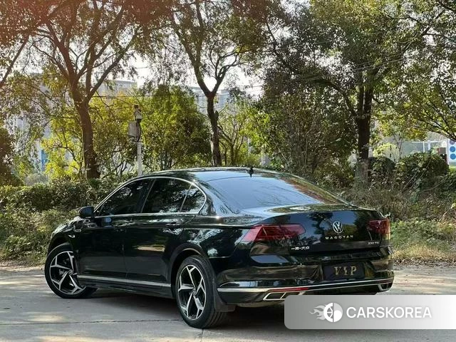 Volkswagen Magotan id 4278570 из Китая 9