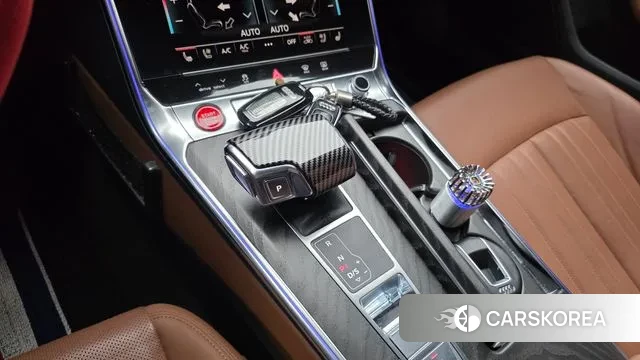 Audi A6 (C8) id 3384895 из Кореи 19