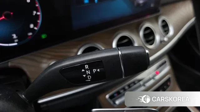 Mercedes-Benz E-Class W213 id 3539526 из Кореи 19