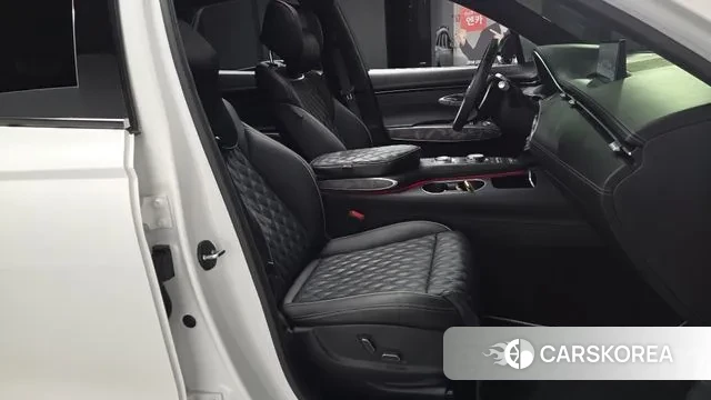 Genesis GV70 id 3366873 из Кореи 19