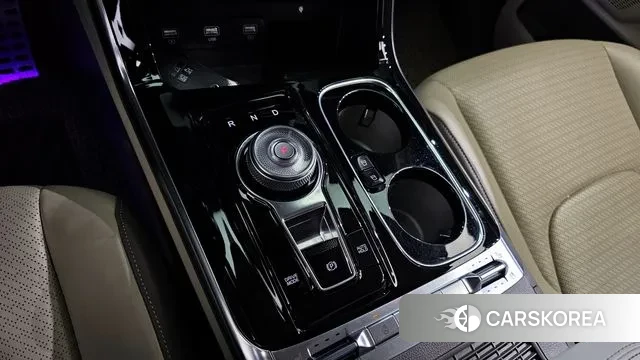 Kia Carnival 4th generation id 3307015 из Кореи 19