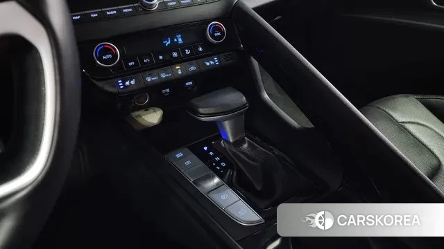 Hyundai Avante Hybrid (CN7) id 3022579 из Кореи 19