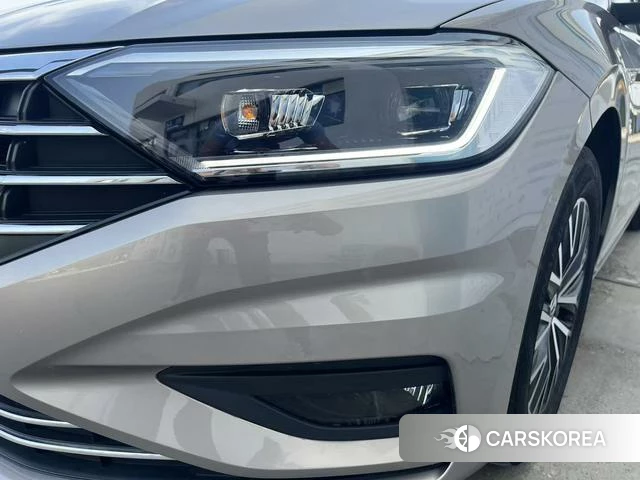 Volkswagen Sagitar id 4392021 из Китая 31
