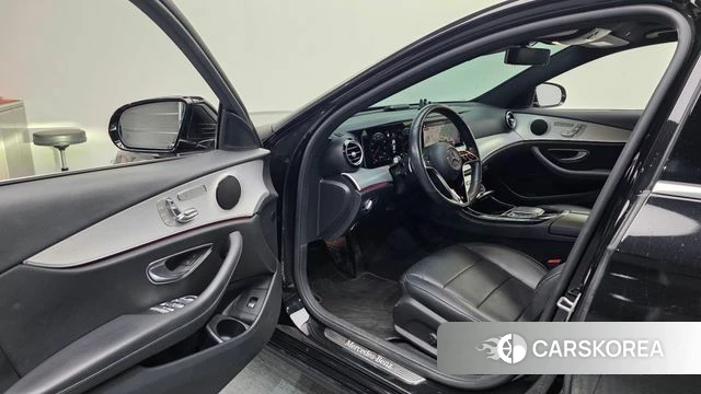 Mercedes-Benz E-Class W213 id 4231988 из Кореи 34