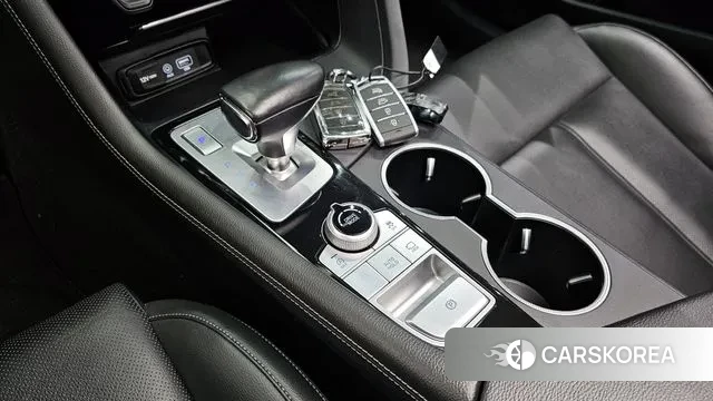 Genesis G70 id 3754193 из Кореи 19