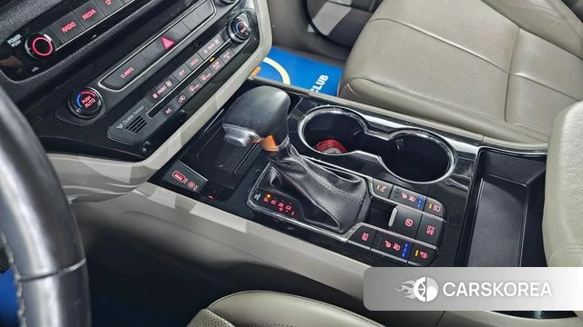 Kia The New Carnival id 3942197 из Кореи 19