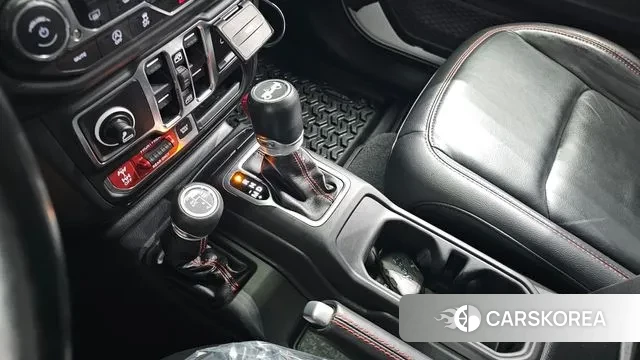 Jeep Wrangler (JL) id 3013122 из Кореи 19