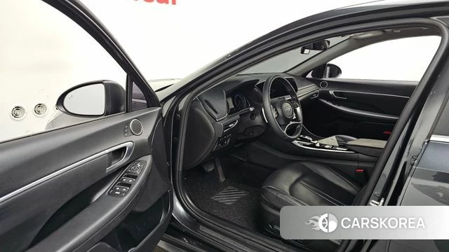 Hyundai Sonata (DN8) id 4573403 из Кореи 31