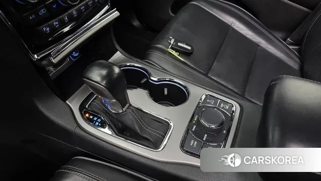 Jeep Grand Cherokee id 3509495 из Кореи 19