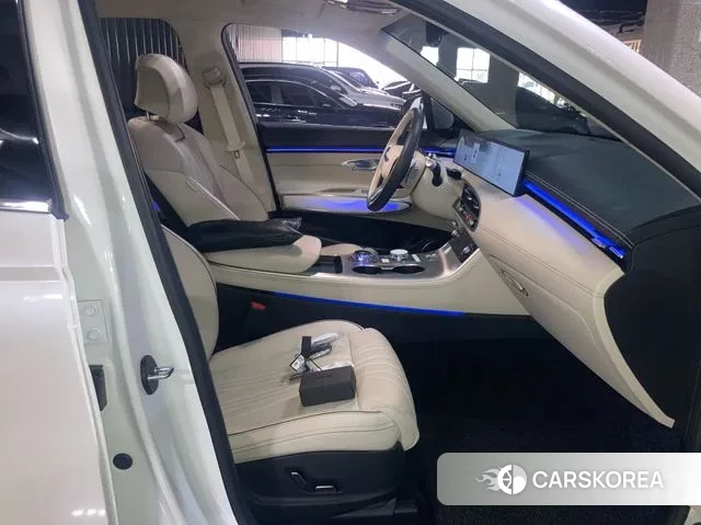 Genesis GV70 id 3347445 из Кореи 19