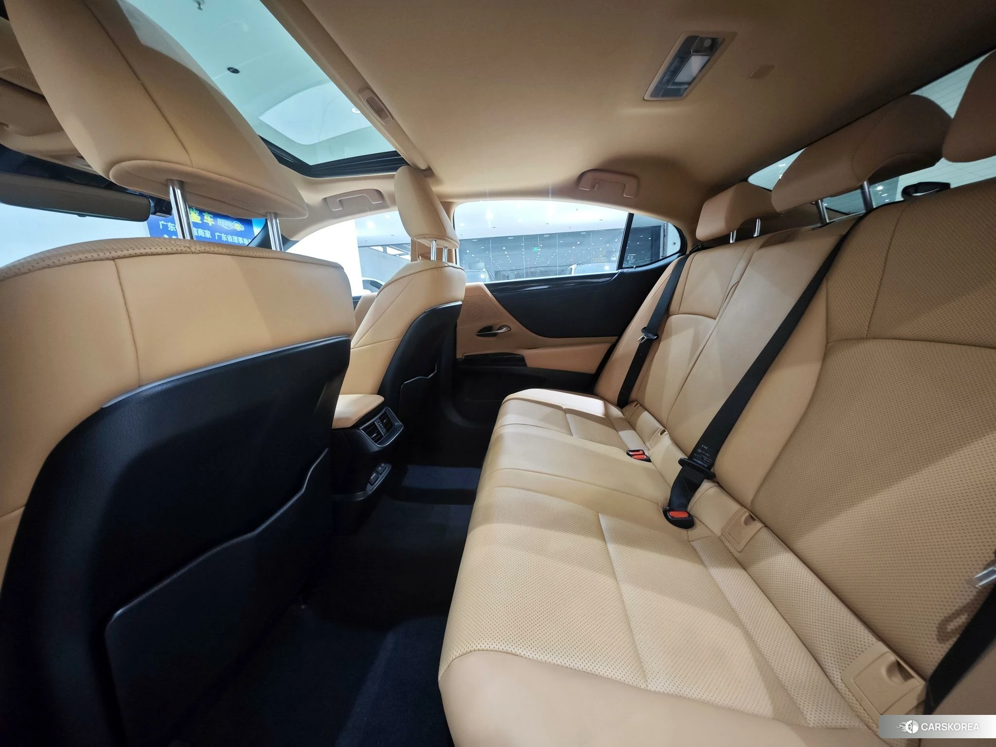 Lexus ES id 4487433 из Китая 11