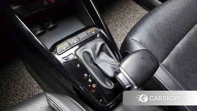 Kia Stonic id 3369040 из Кореи 19