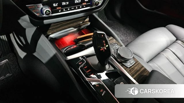 BMW 5 Series (G30) id 4302661 из Кореи 30