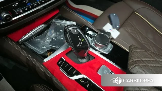 BMW 5 Series (G30) id 3365953 из Кореи 19