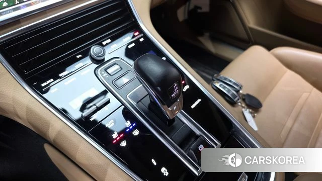 Porsche Panamera (971) id 3839871 из Кореи 19