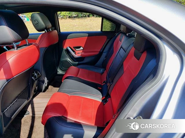 Mercedes-Benz Class A AMG id 4258426 из Китая 9