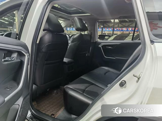 Toyota RAV4 Rongfang id 4392127 из Китая 9
