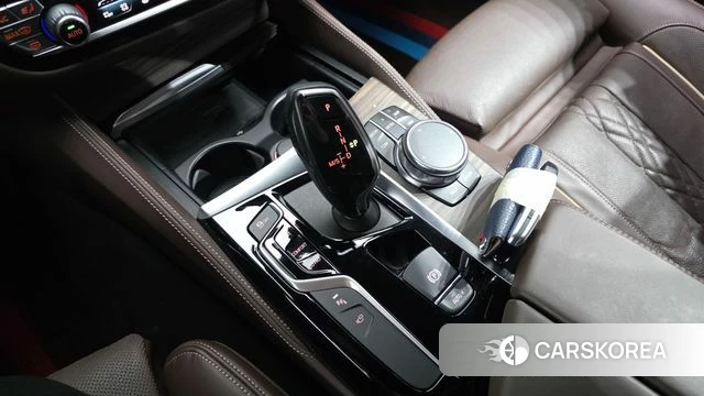 BMW 5 Series (G30) id 4667428 из Кореи 32