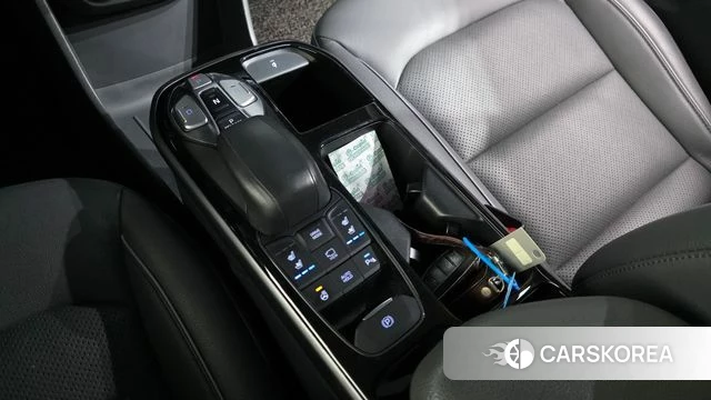 Hyundai The New Ionic Electric id 4019509 из Кореи 19