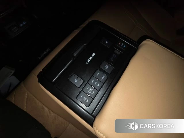 Lexus ES300h 7th generation id 3877898 из Кореи 16