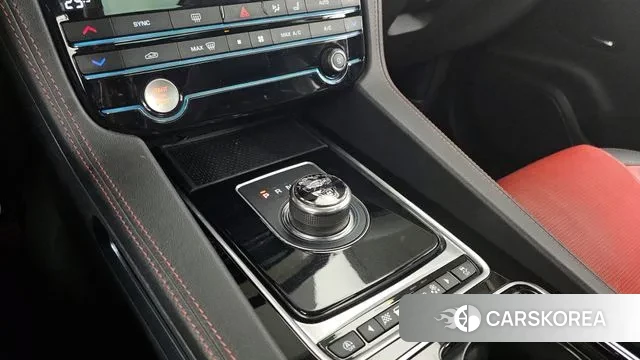 Jaguar F-PACE id 3622722 из Кореи 19