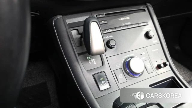 Lexus CT200h id 4502557 из Кореи 37