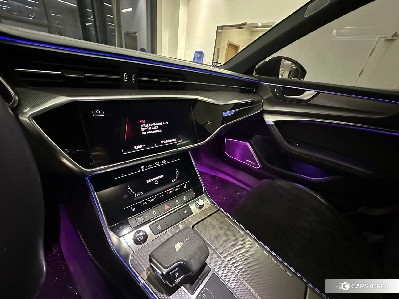 Audi A6L id 4461437 из Китая 14