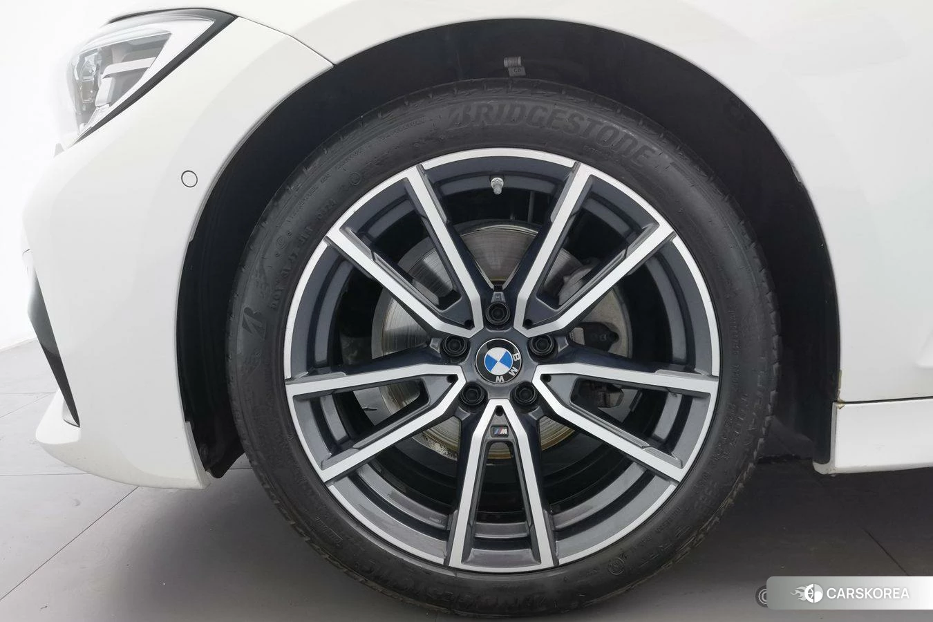 BMW 3 series id 4513916 из Китая 23