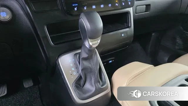 Hyundai Staria id 3679686 из Кореи 19