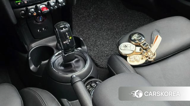 Mini Cooper id 4402907 из Кореи 19
